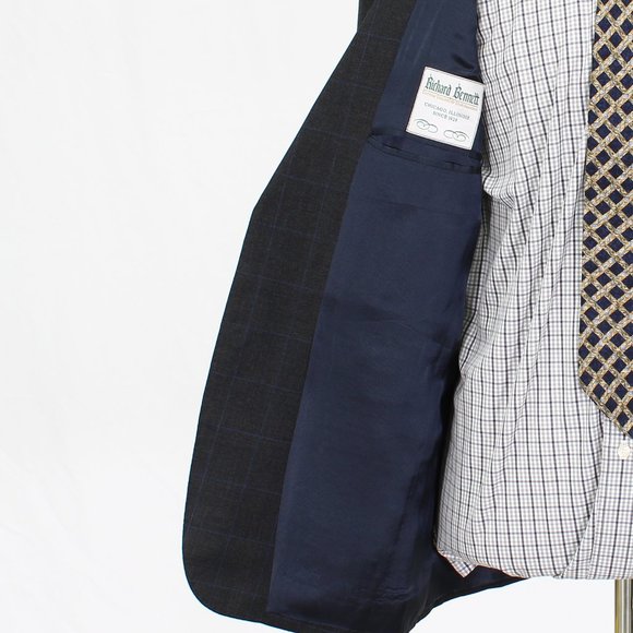 Bespoke Black Suit with Gray Check Pattern - Picture 11 of 15